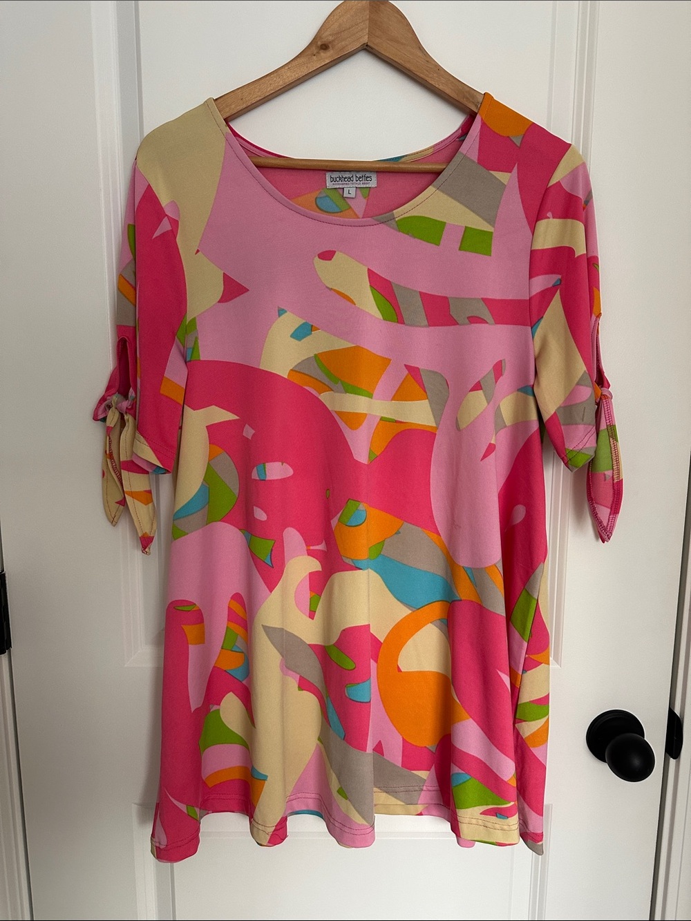 Buckhead Bettie’s Women’s Abstract Print Short Sleeve Tunic - Pink Multi L